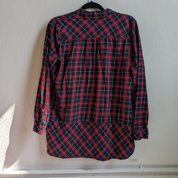 J. Jill red and black buffalo plaid curved hem button down tunic size small - Picture 9 of 9